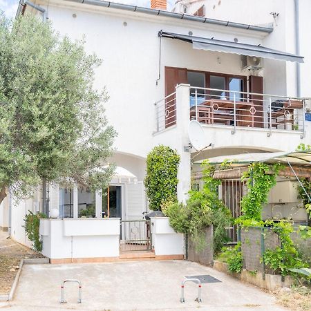 App Akumal-25M Zum Meer, Privatparkplatz, 50 Zoll Smart Tv, Sat Medulin Exteriör bild